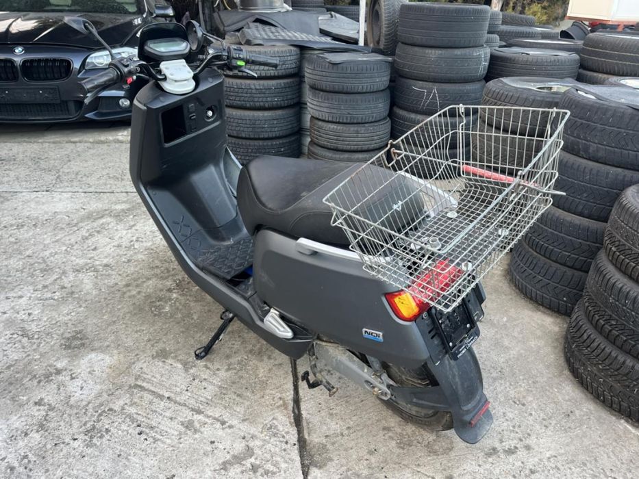 NIU N Sport NQI SPORT 45km/h електрически скутер мотопед