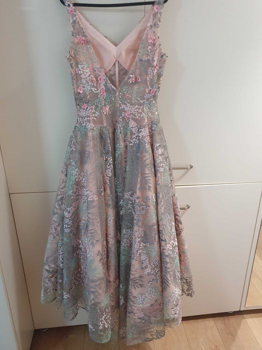 Rochie ocazie deosebita