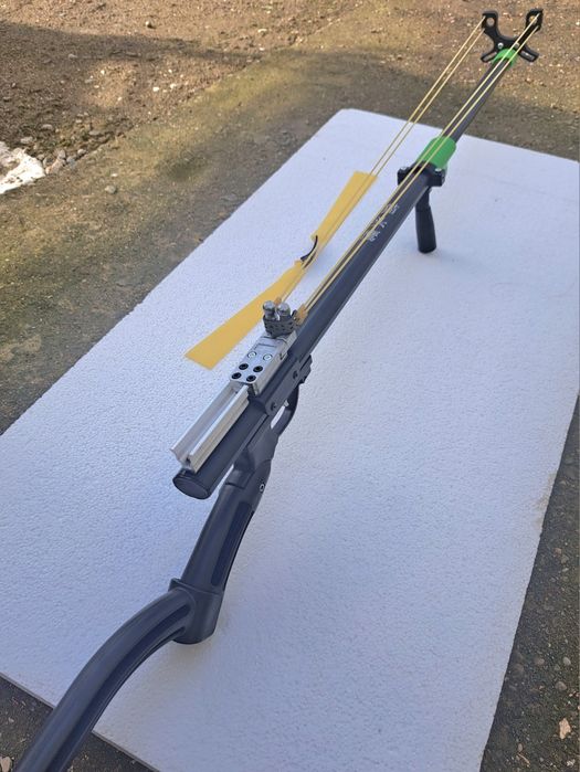 Prastie retractabilă  nouă