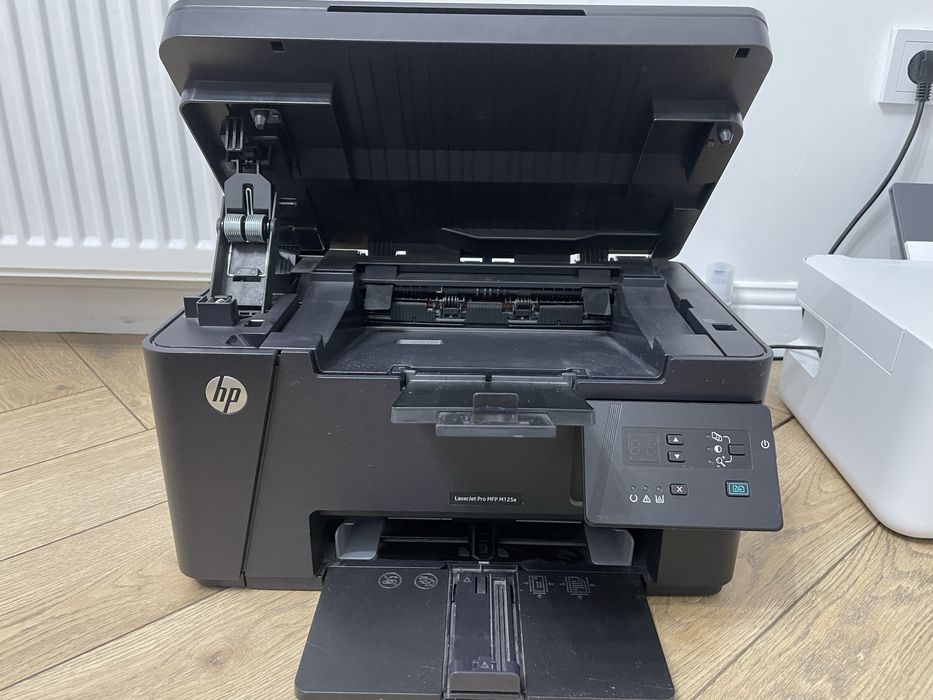 МФУ HP LaserJet Pro MFP M125a