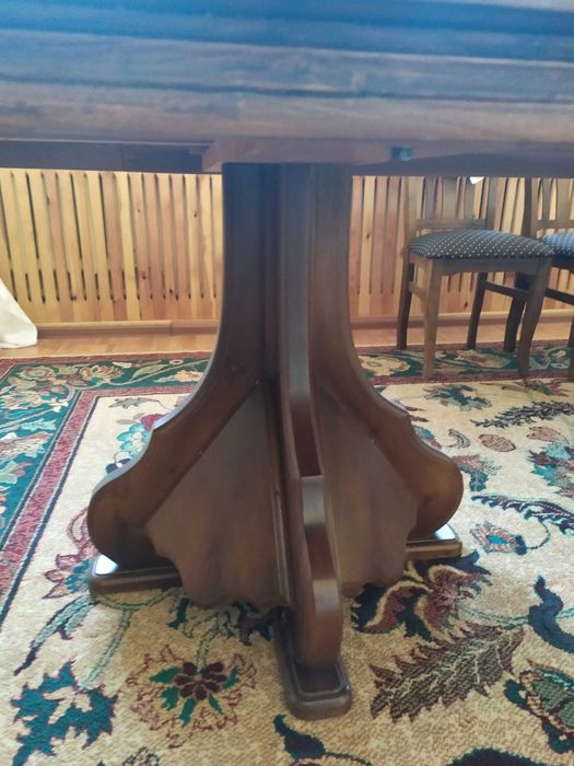 Мебель продается стол стул