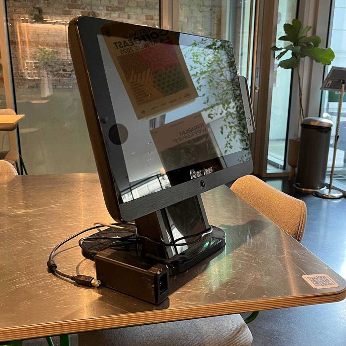 POS All in one, 15.5 inch, Touch Screen, Windows