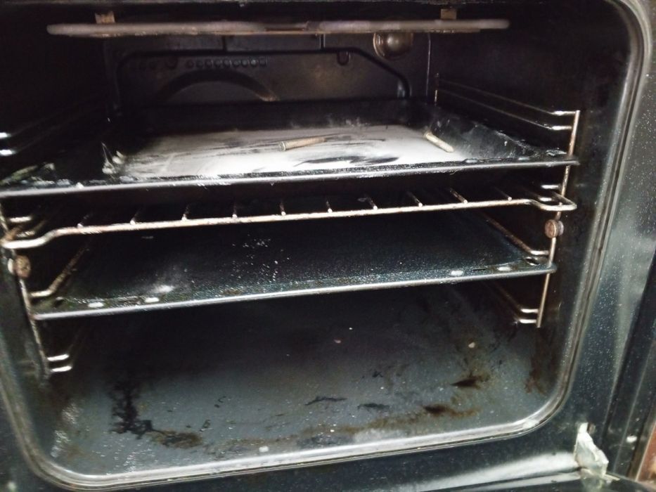 Духовой шкаф (печка)