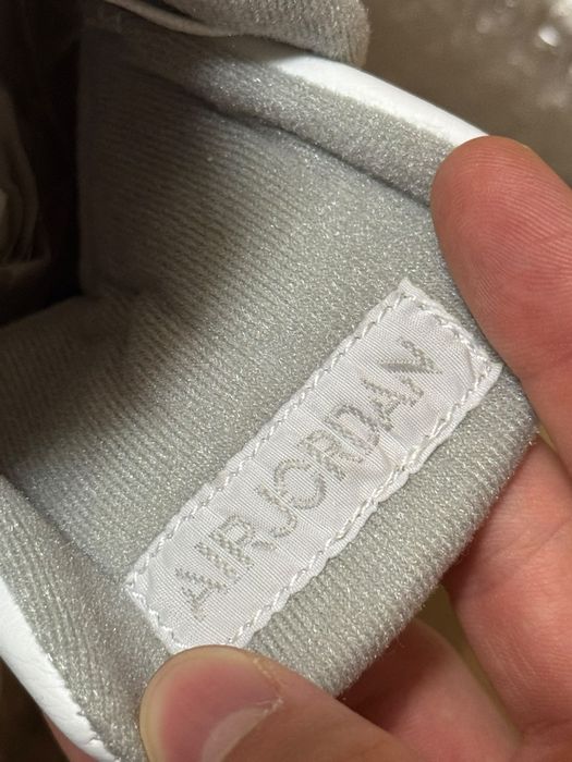 Air Jordan 4 White Oreo 40