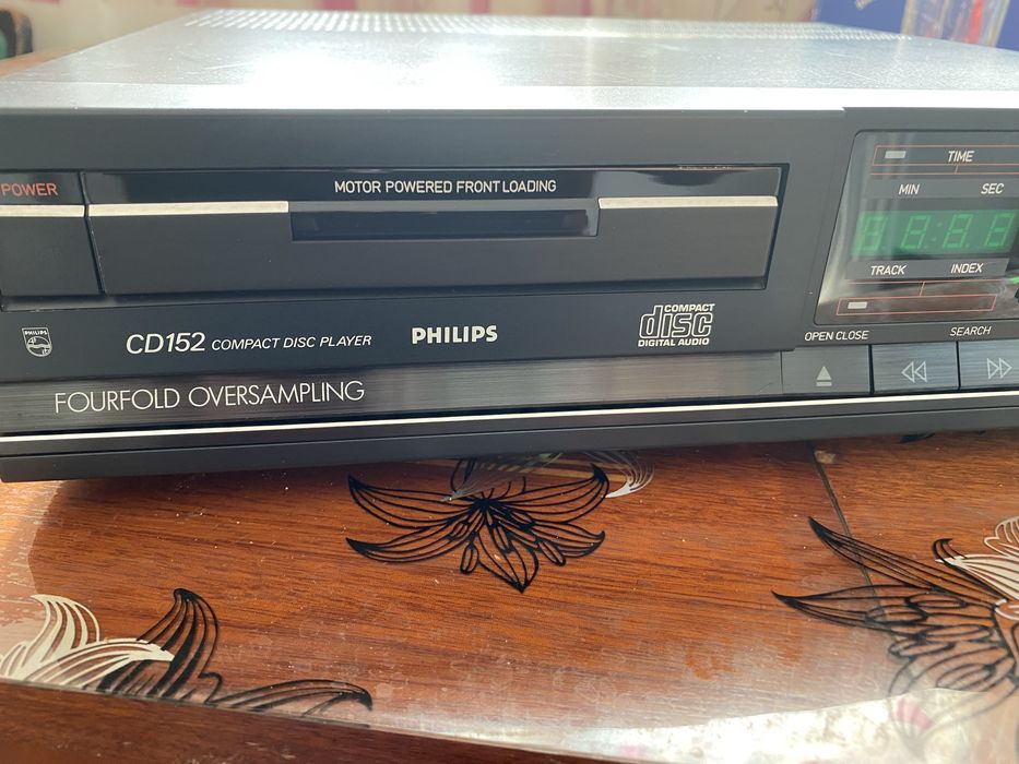 Philips CD 152 cd player