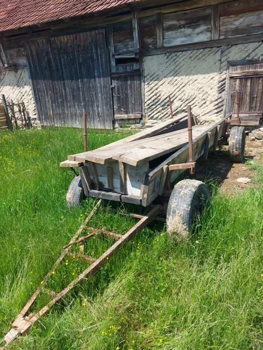 vand remorca dupa tractor