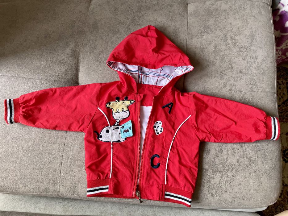 Красивый детский костюмчик