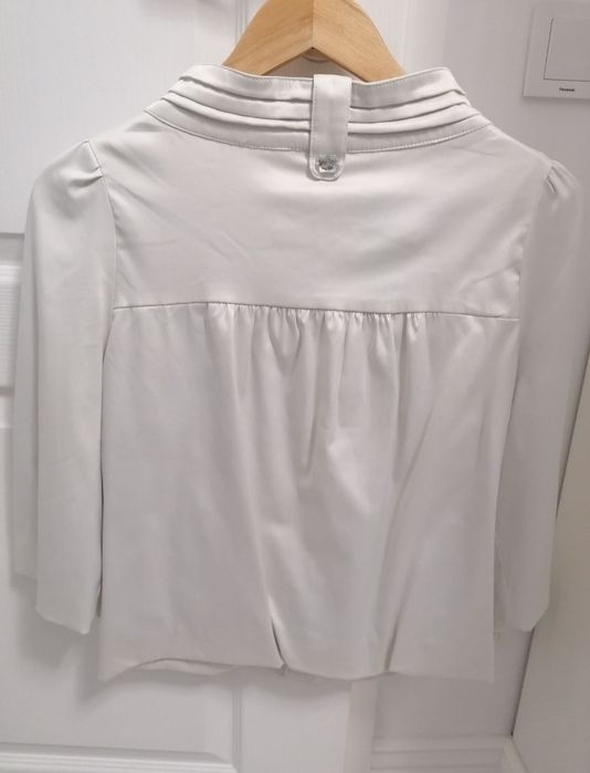 Дамски връхни дрехи