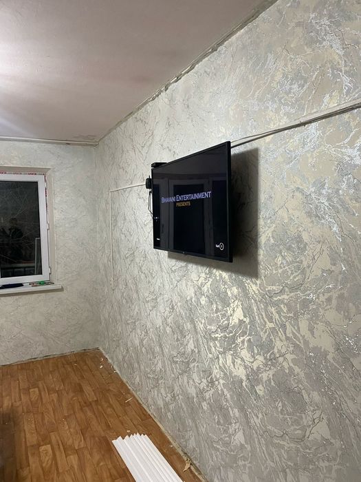 Поклейка обоев в срок, качественно