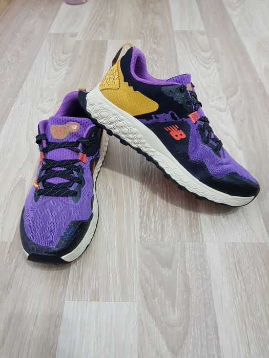 Adidași New Balance Hierro mărimea 44 Nike