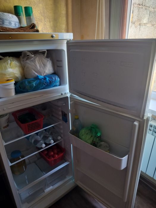 Срочно продам холодильник