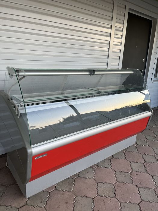 Продам витринный холодильник бу -5+5