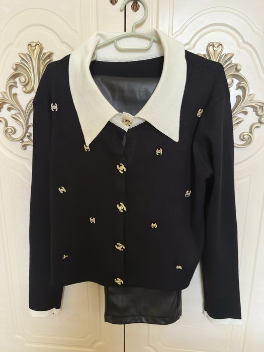 кожанка,безрукавка все отдам по 100тысяч