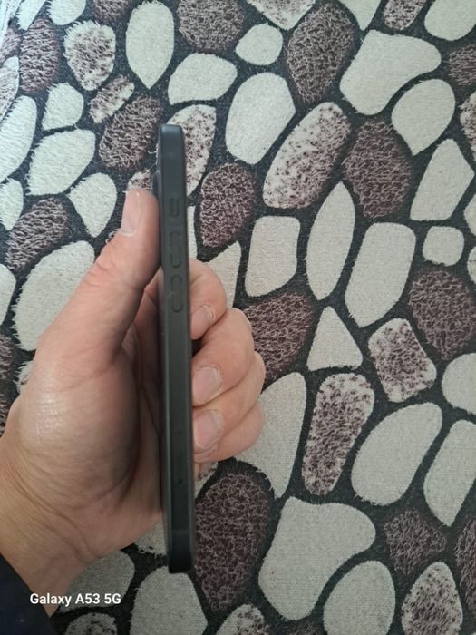 Продается айфон 15