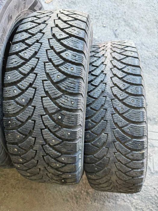 Зимние шины 195/65 R15 Nokian