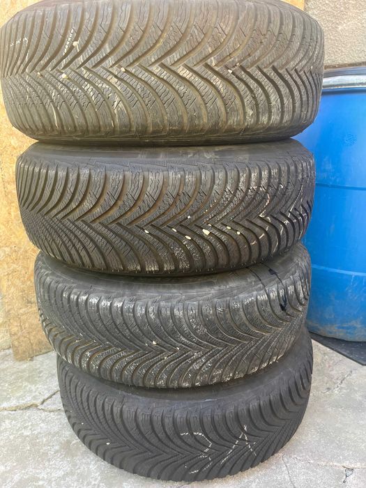Зимни гуми Michelin Alpin 5 с джанти за BMW E36 15"