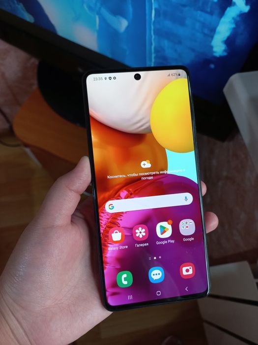 Samsung A71 128гб ОЗУ 6 в идеале