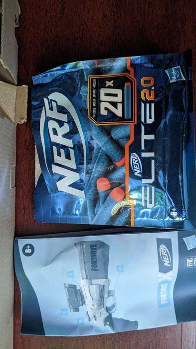 Бластер NERF FORTNITE ,новый в коробке,16 патронов