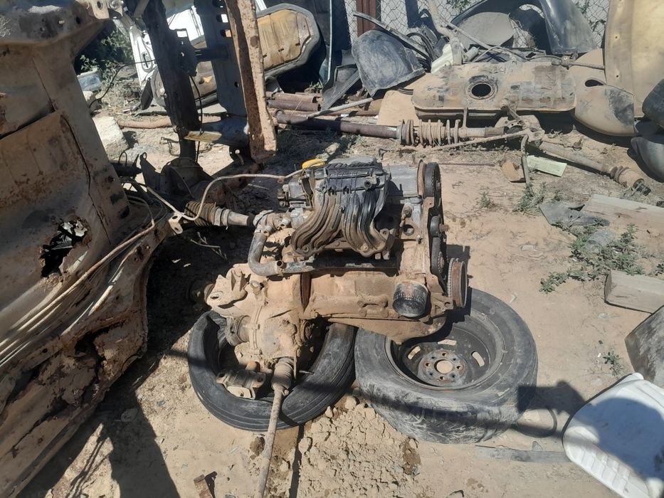 Мотор коробка 2110