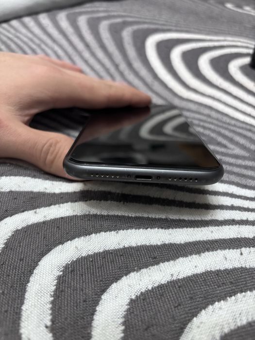 Обмен iPhone 11 64 gb