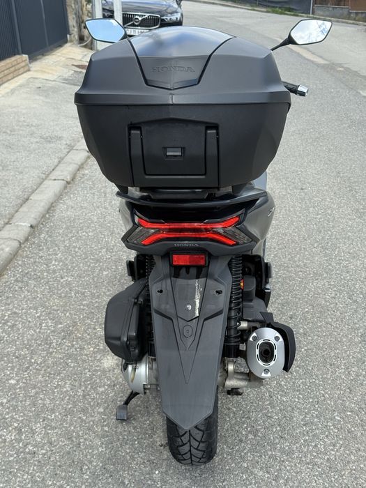 Scuter Honda PCX 125 ABS Top Case