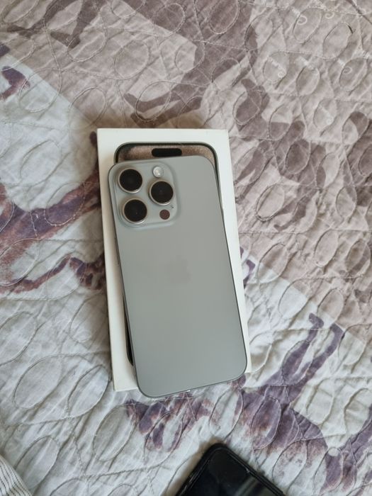 Iphone 15 pro 128 LLa
