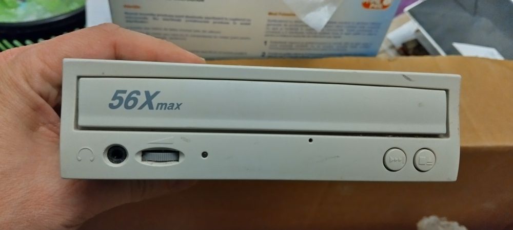 CD ROM pentru calculator