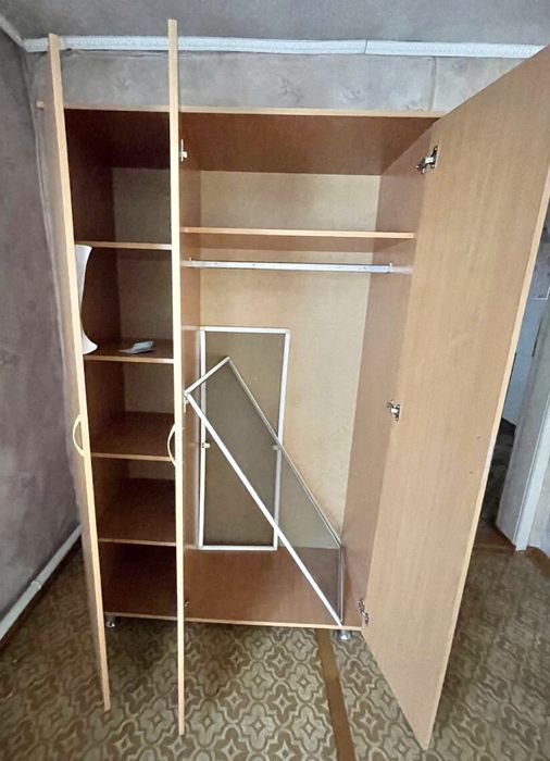 Шкаф отличный состояние
