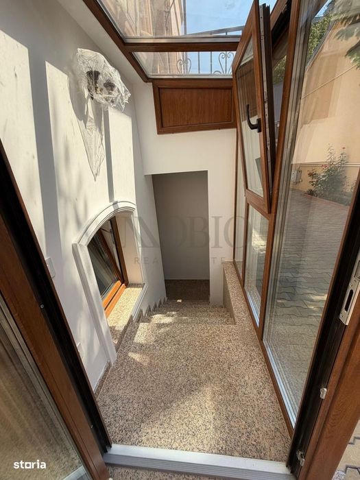 Casa/Vila 5 camere | Prima închiriere | 120 mp2 | Piața Victoriei