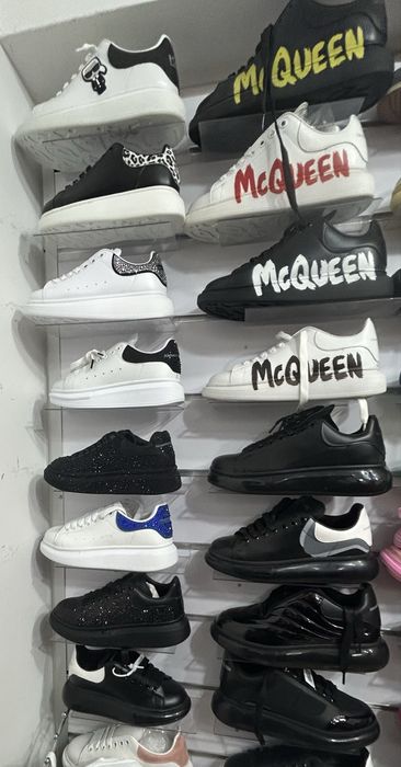Обувки Alexander McQueen (10+ модела)