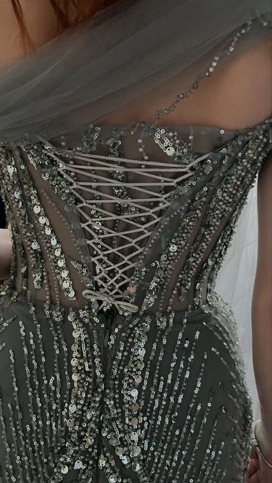 Бутикова бална рокля по поръчка