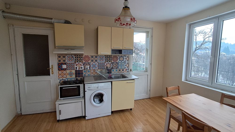 Дава се под наем Етаж от къща в с. Кокаляне, Област София-град - 86 кв.м за 306 € - Снимка #1