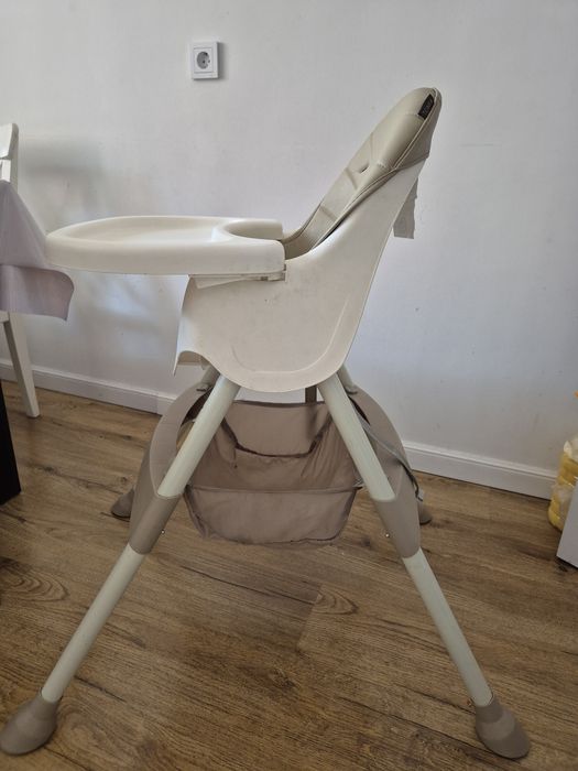 Детский стульчик для кормления