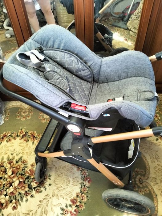 Продам коляску трансформер