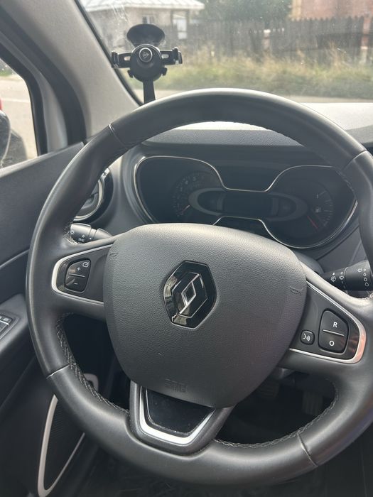 RENAULT Captur 2019 — imagine 3