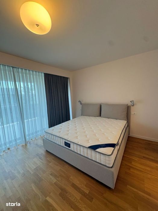 Apartament 3 camere-127mp-piscina