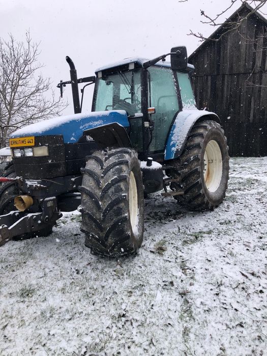 Tractor New Holland 8560 de vînzare