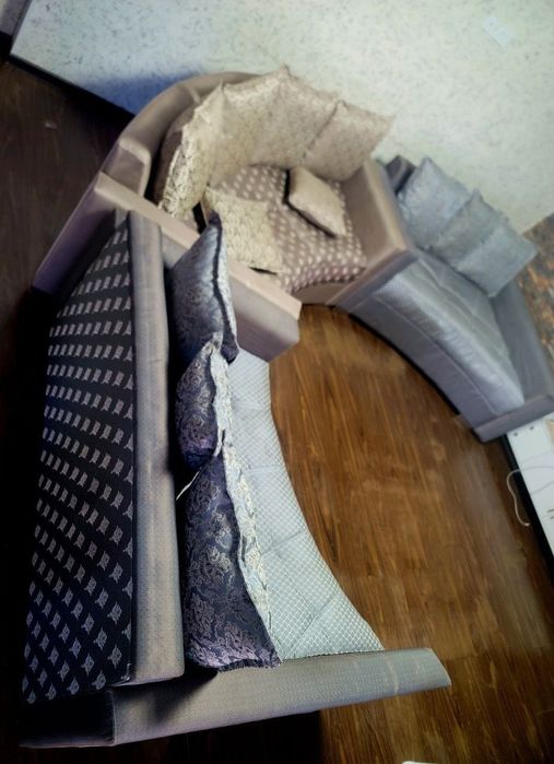 Евро полукруглый диван в 3 части +12 падушек читайте ниже