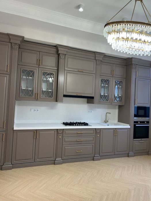 Продается дом ор-р Эко базар 8 соток