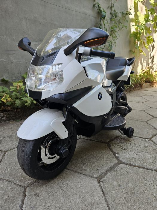 Детски електрически мотоциклет BMW