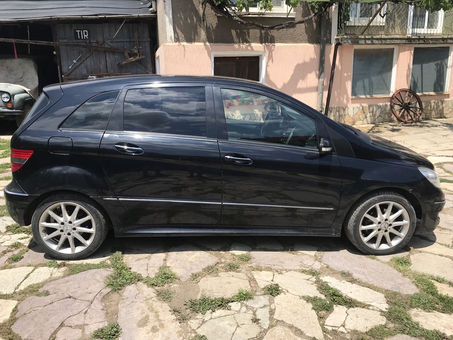 Mercedes B class