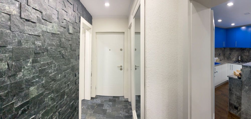 Vând apartament 2 cam Bloc URB  Bârlad Et 3 merita vazut