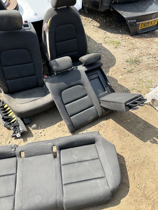 Салон на чсти Audi A4 B8 Ауди А4 б8 седан комби А5 спортбек A5