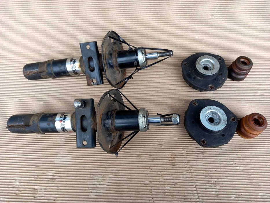 Skoda Fabia Vw Polo Seat Ibiza, set amortizoare fata, set flanse.