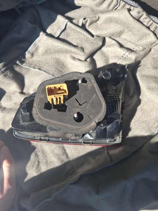 Stop haion stanga passat b8