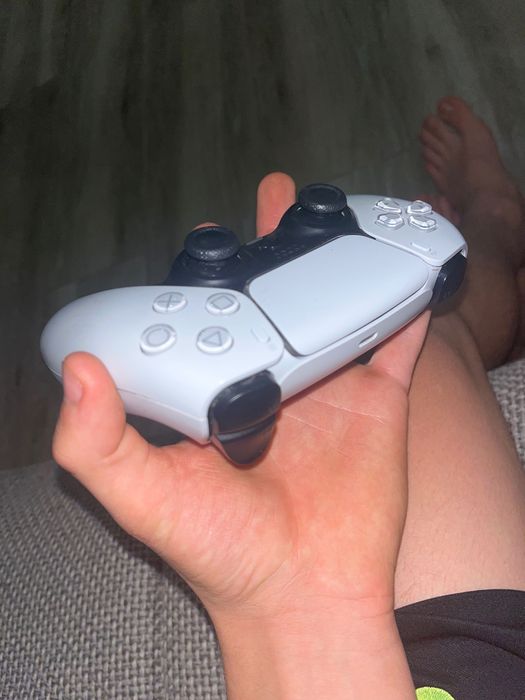 Controller Ps 5 fara un buton