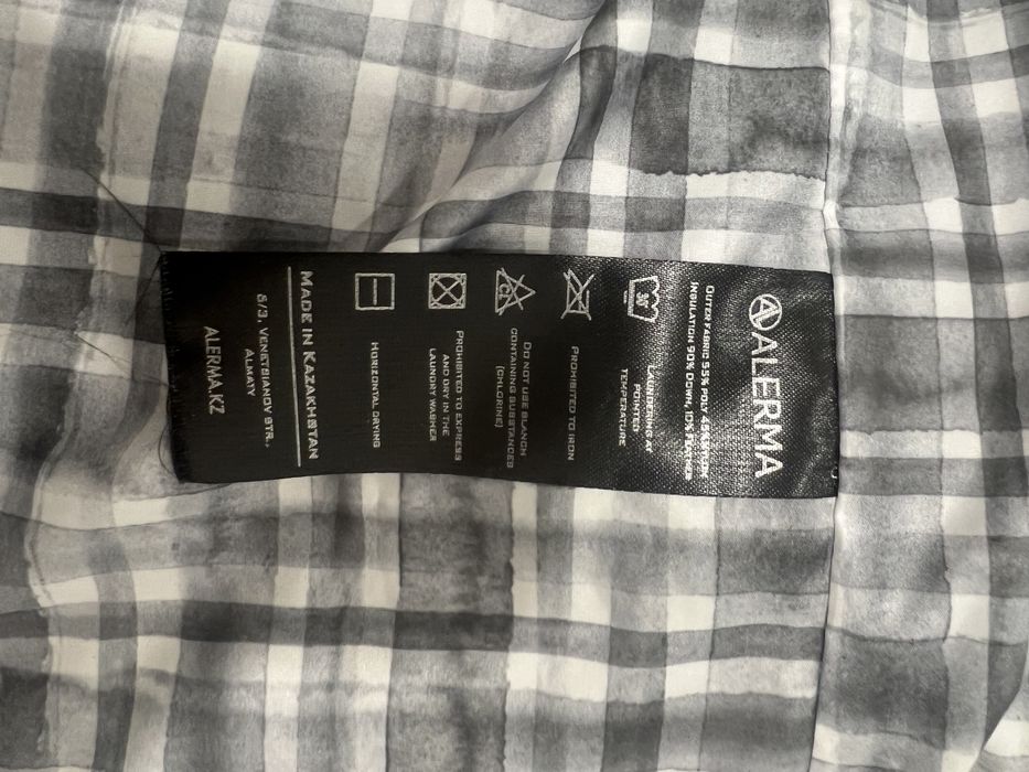 Продам пуховик женский