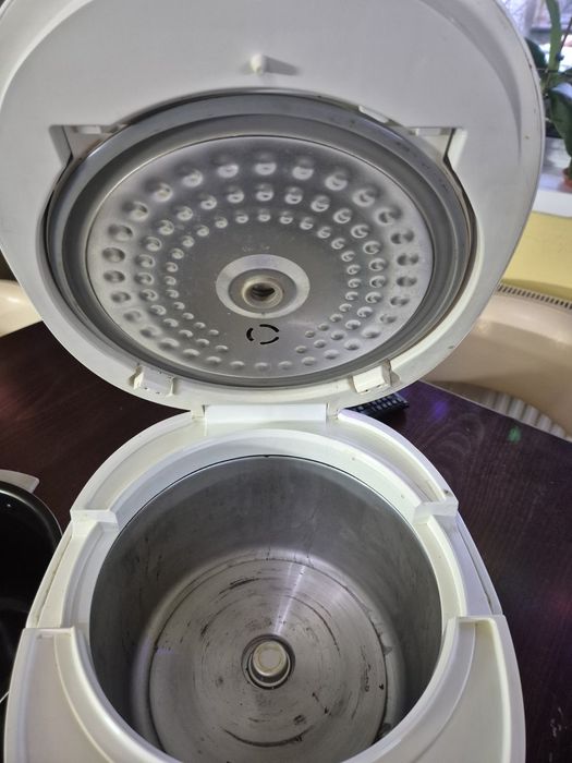 Мултикукър PHILIPS