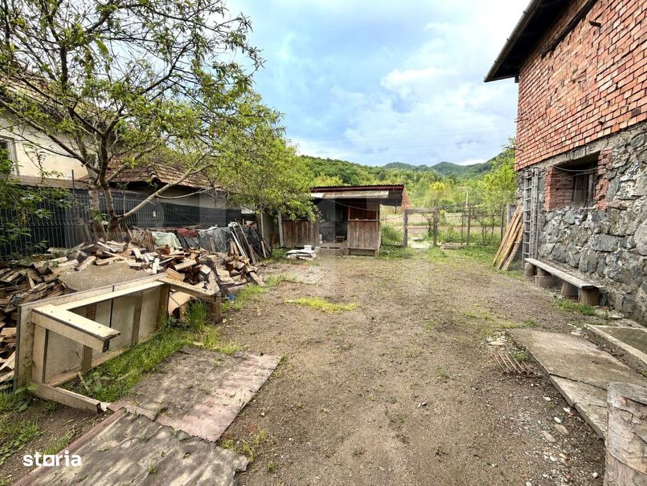 Casa individuala, 102 mp, zona Metes