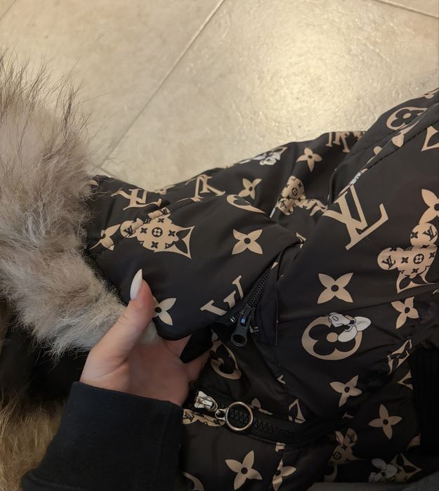 Дамско яке Louis Vuitton с пух